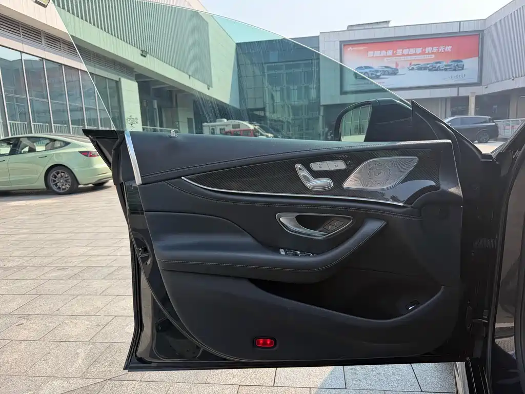 Mercedes-Benz AMG GT — миниатюра 7