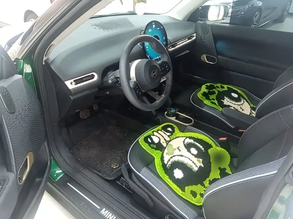 MINI MINI COOPER EV — миниатюра 11