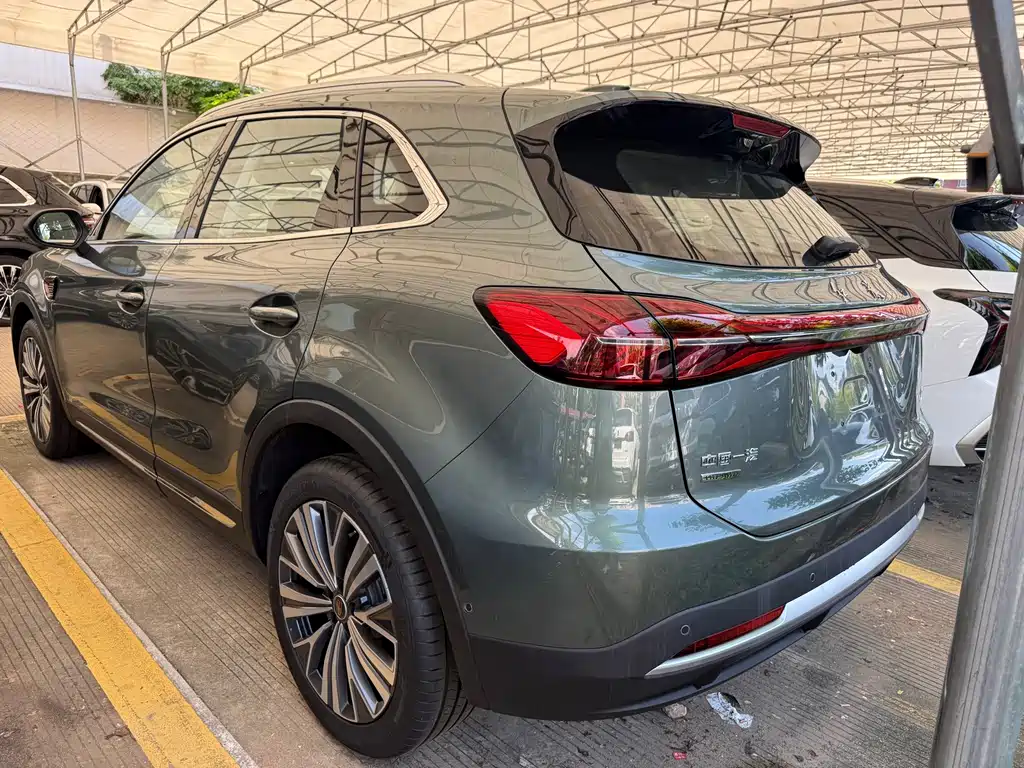 Hongqi Hongqi HS5 — миниатюра 13