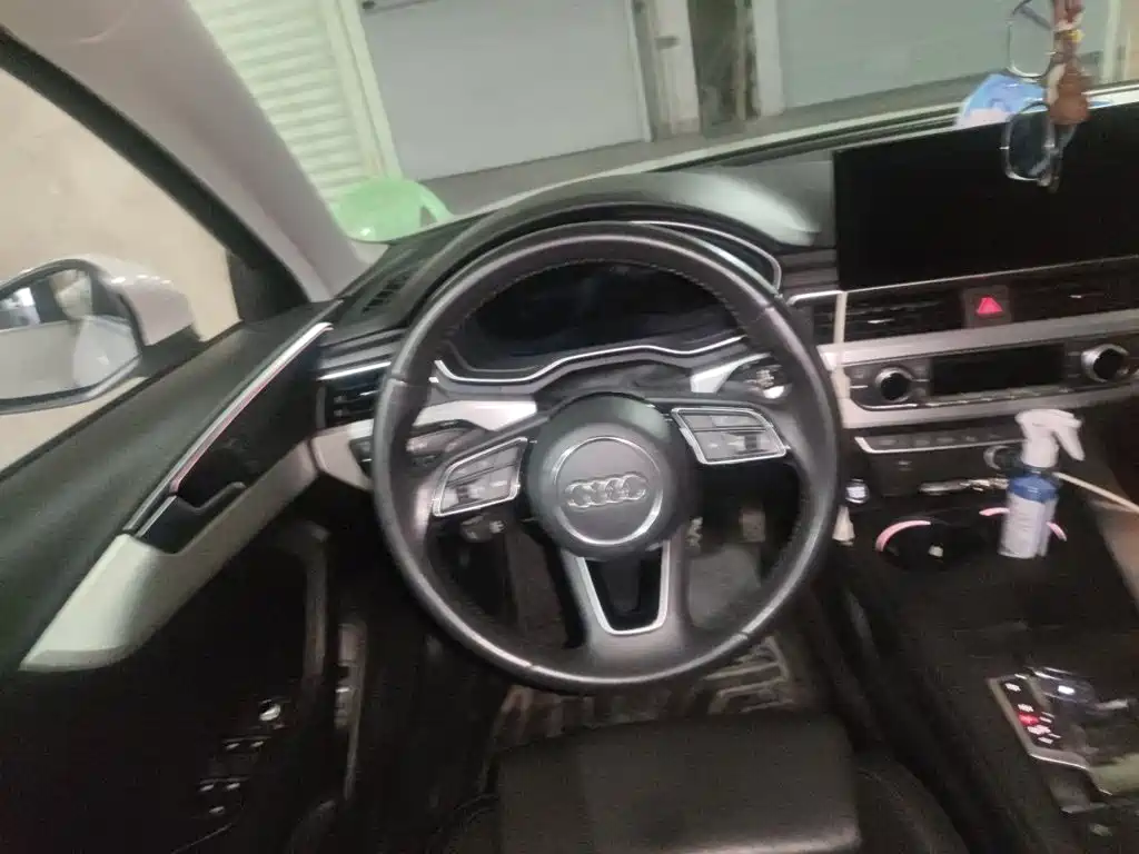 Audi A4L — миниатюра 7