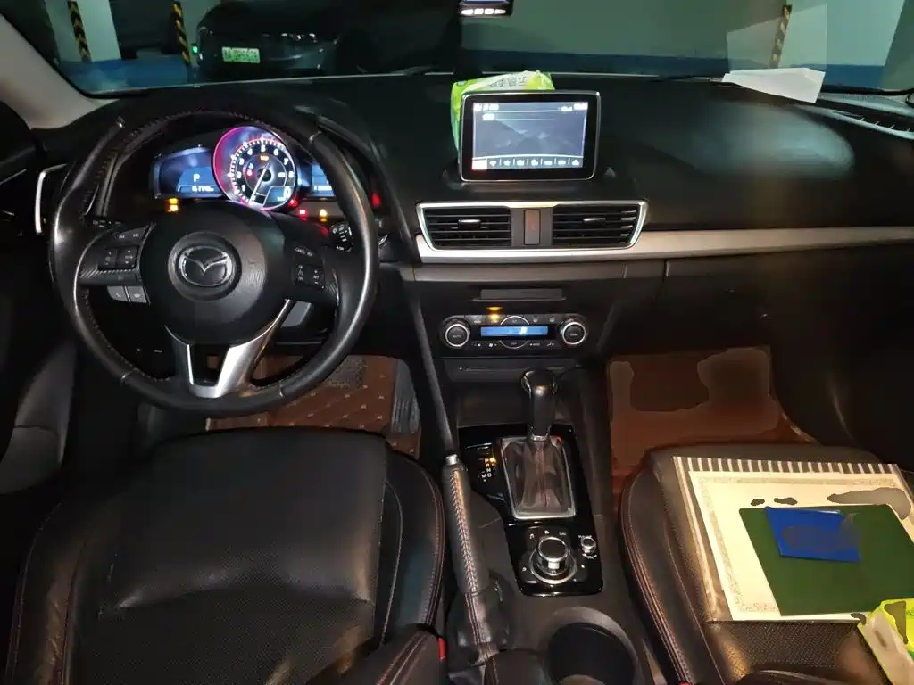 Mazda 3 Axela — миниатюра 10
