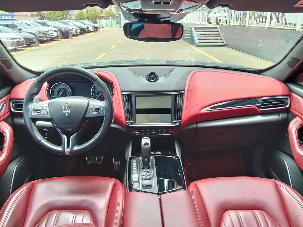 Maserati Levante 2022 2.0T GT