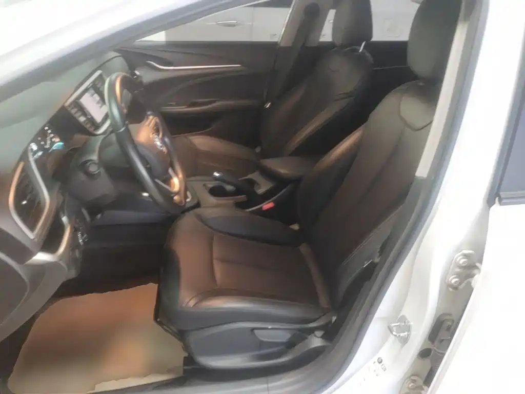 Buick Excelle — миниатюра 15