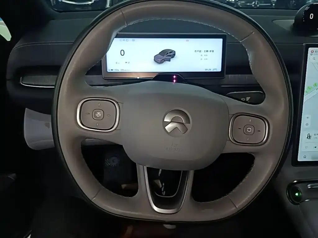 NIO EC6 — миниатюра 11