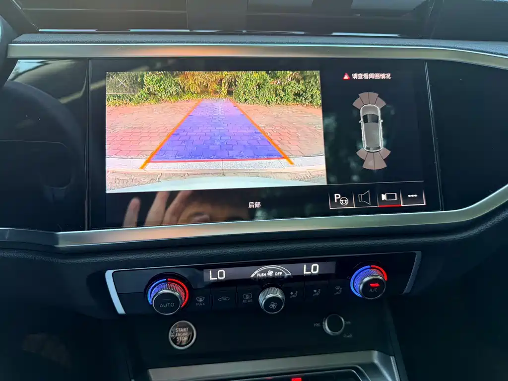 Audi Q3 — миниатюра 15