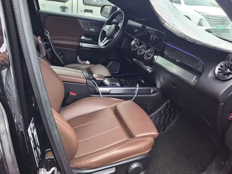 Mercedes-Benz GLB — миниатюра 8