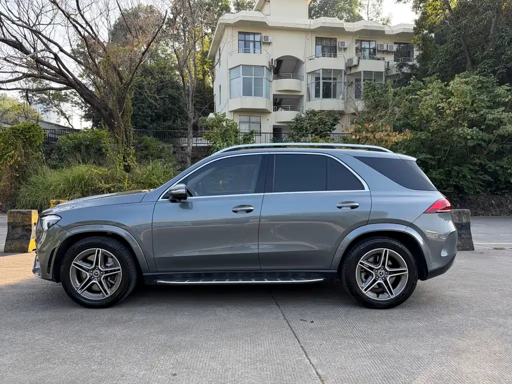 MERCEDES-BENZ GLE