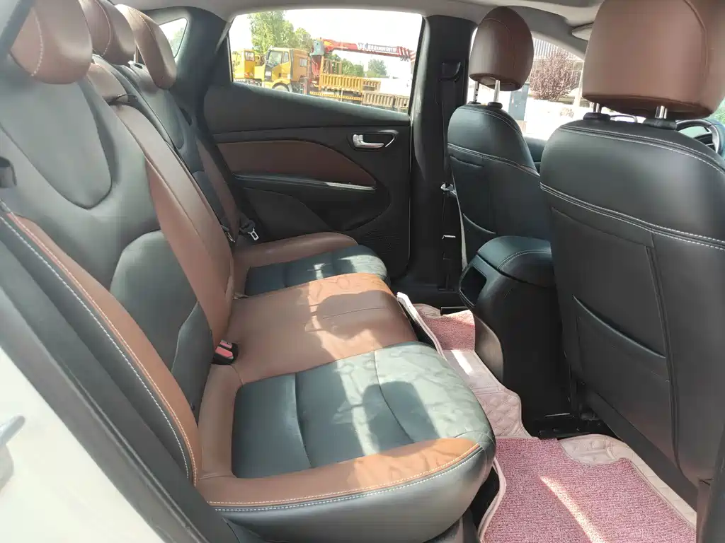 Fiat Viaggio — миниатюра 5