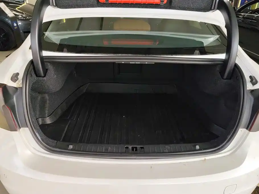 Volvo S60 — миниатюра 4