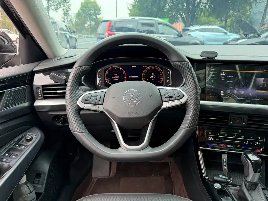 Volkswagen Passat — миниатюра 14