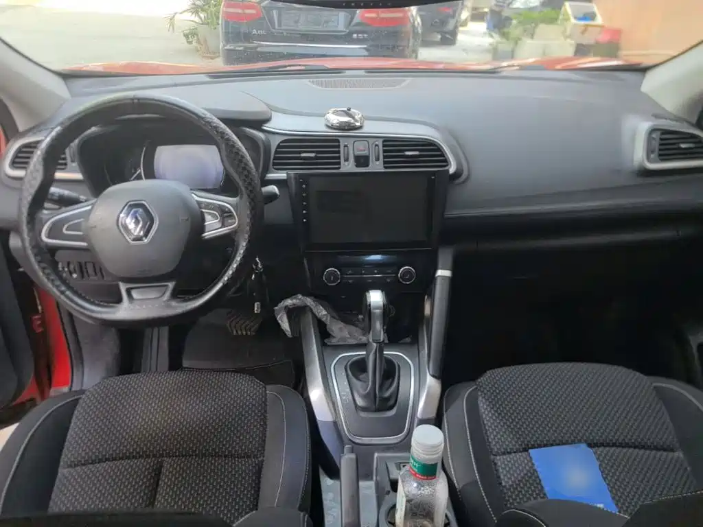 Renault Kadjar — миниатюра 10