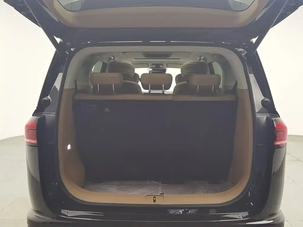 JAC Refine Refine RF8 PHEV — миниатюра 16