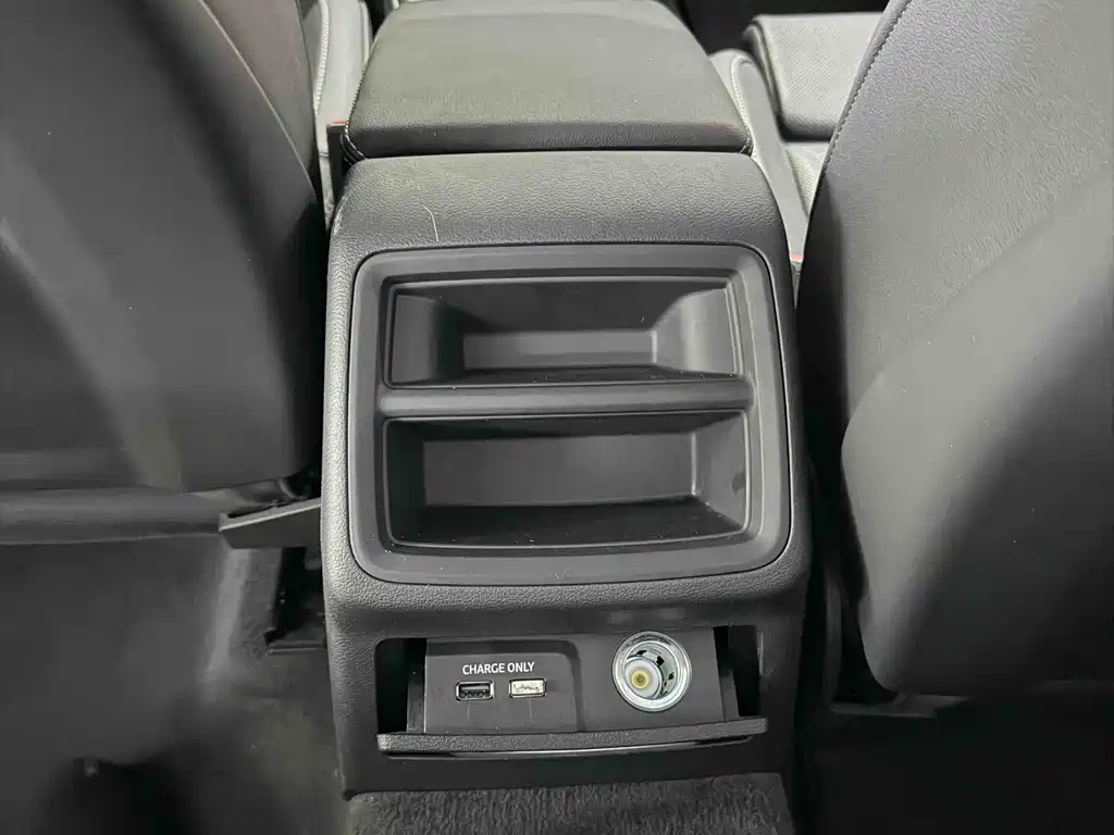 Audi A4L 2023 40 TFSI Fashion