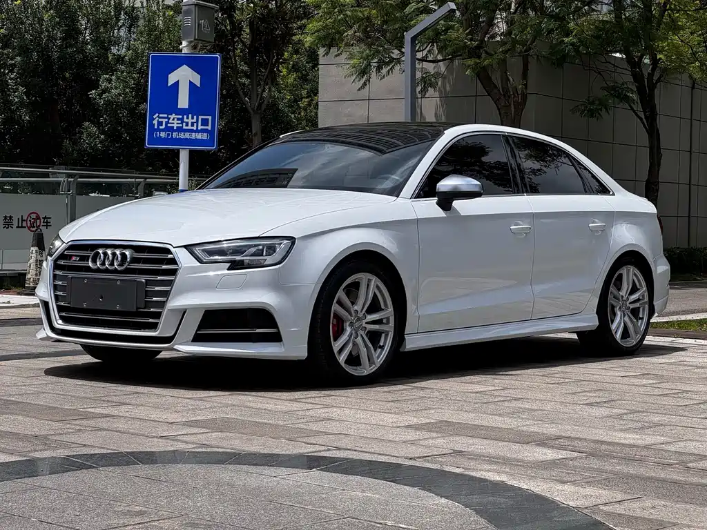 Audi S3 — миниатюра 5