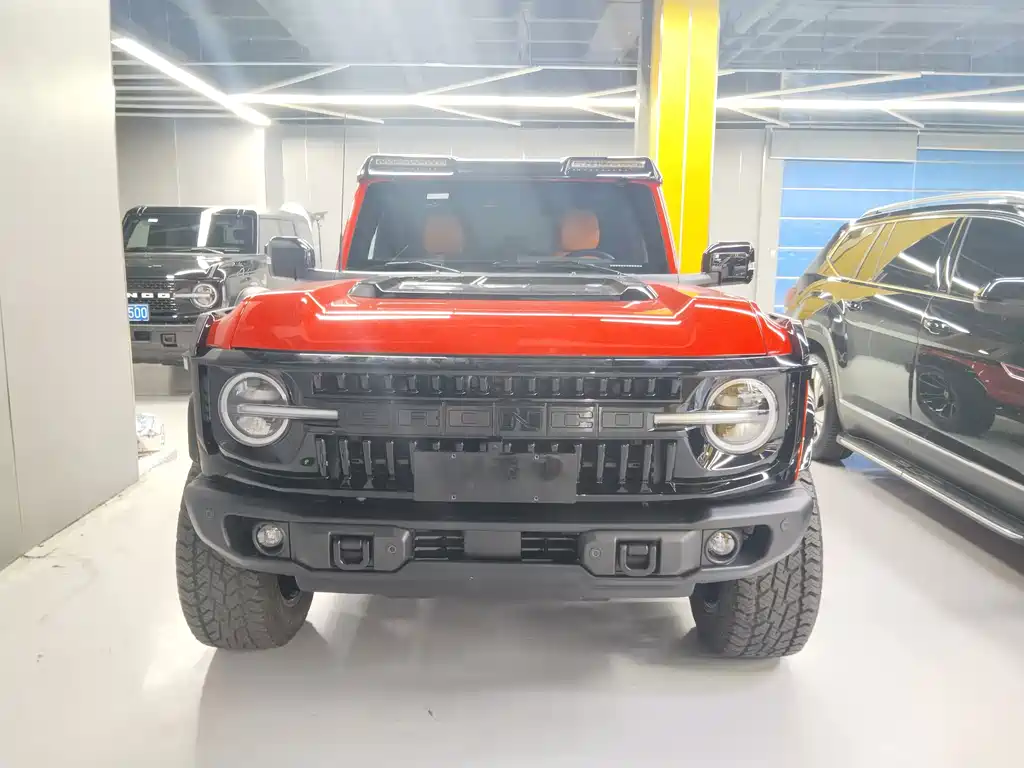 Ford Bronco — миниатюра 2