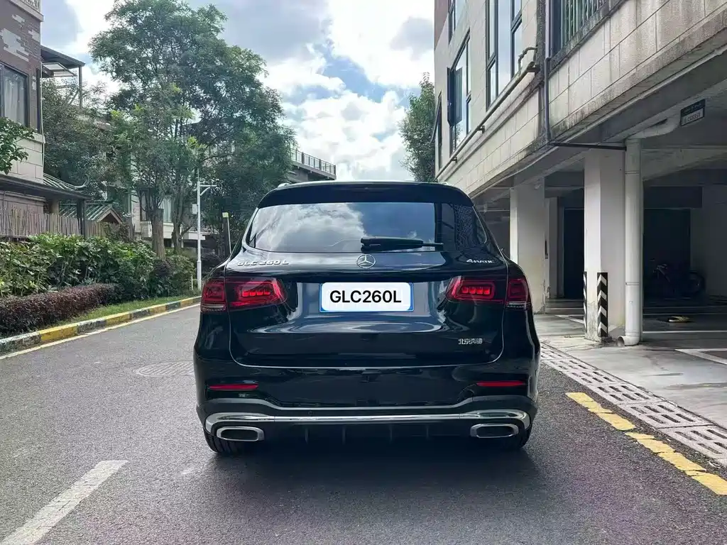Mercedes-Benz GLC — миниатюра 8