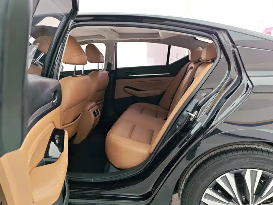 Nissan Teana — миниатюра 11