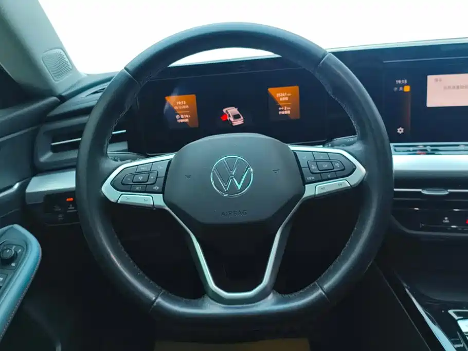 Volkswagen Lamando — миниатюра 15