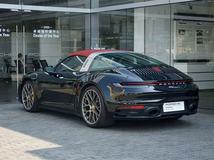 Porsche 911 — миниатюра 10