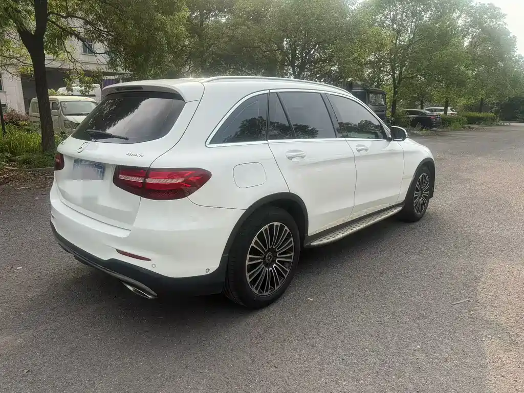 Mercedes-Benz GLC 2018 GLC 260 4MATIC