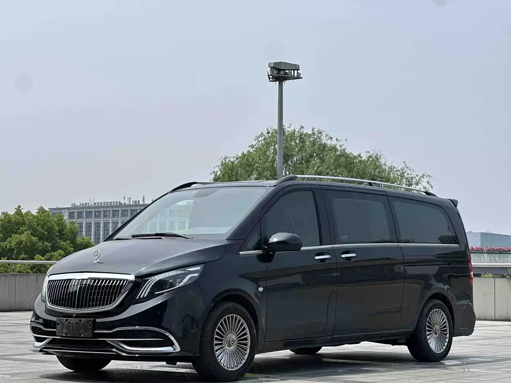 Mercedes-Benz Vito 2023