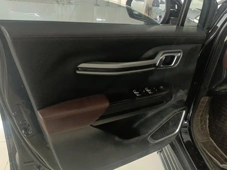 Geely Haoyue — миниатюра 7