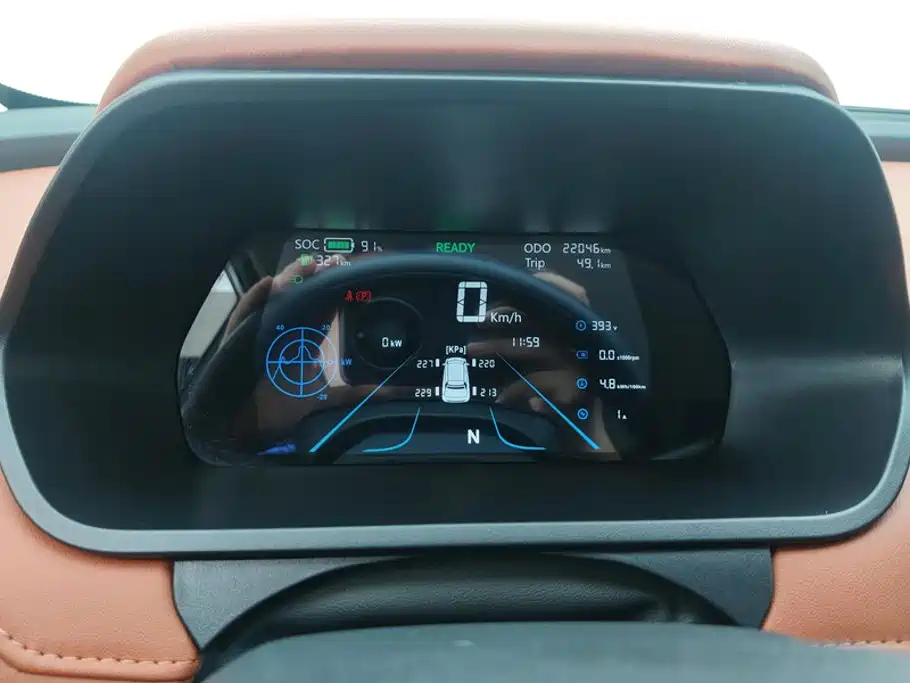 Dongfeng EV YOUNG Guang Xiaoxin — миниатюра 14