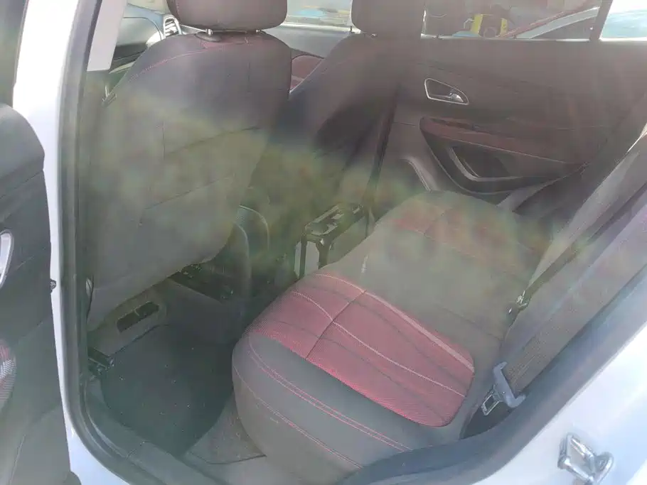Buick Encore — миниатюра 11