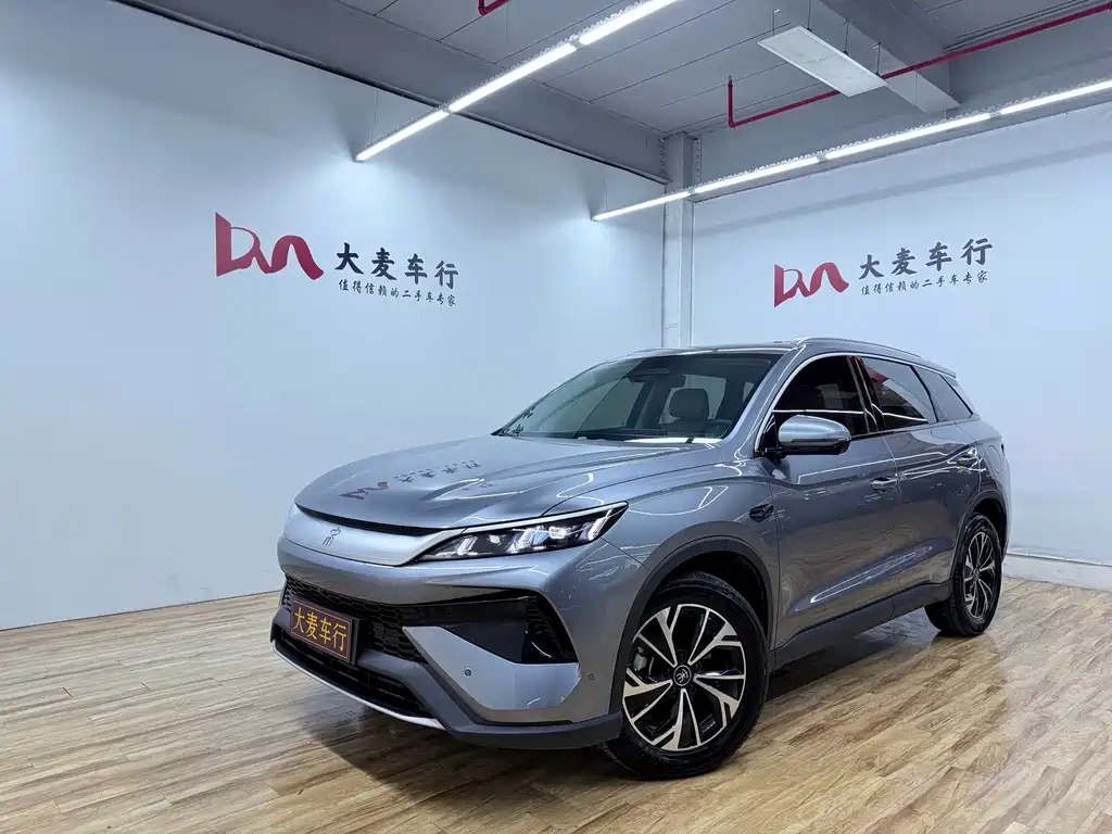 2025 BYD Song Plus - zdjęcie 1 z 40
