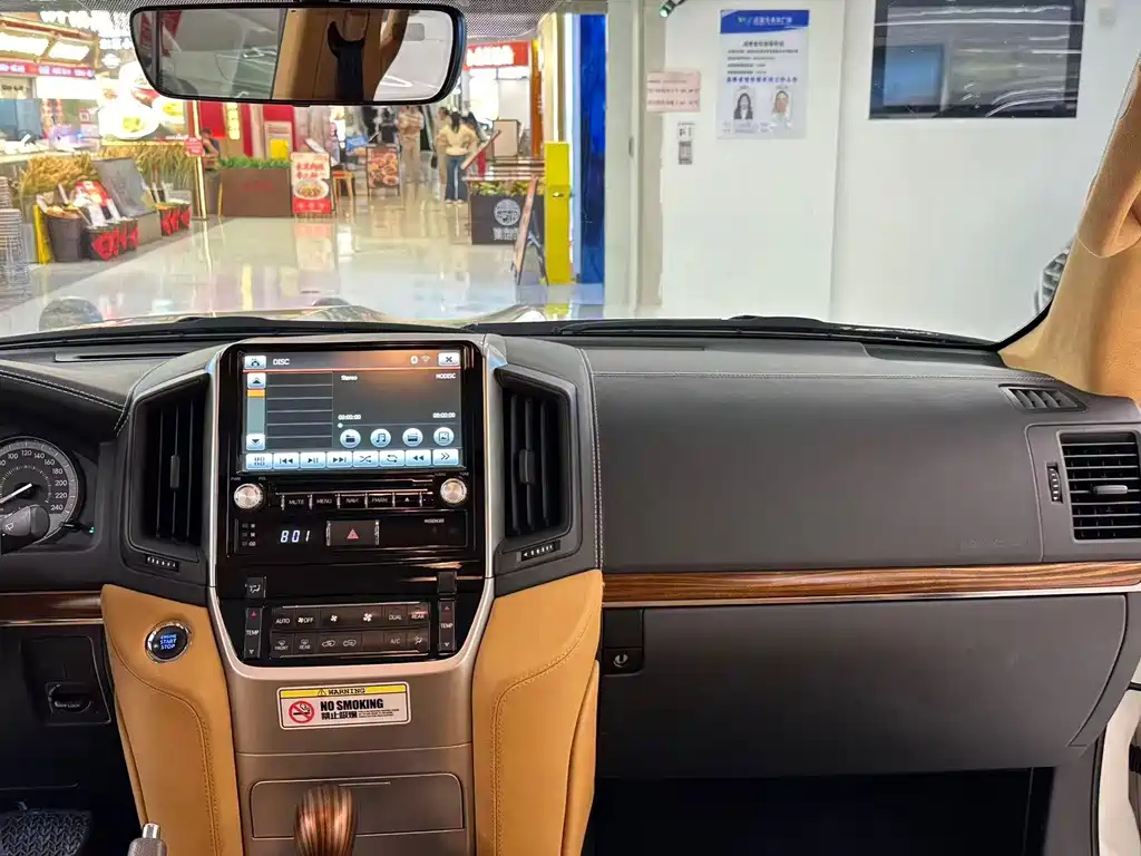 Toyota Land Cruiser — миниатюра 18