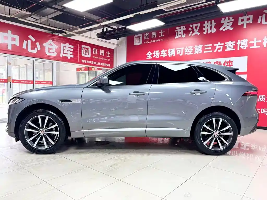 Jaguar F-PACE — миниатюра 4