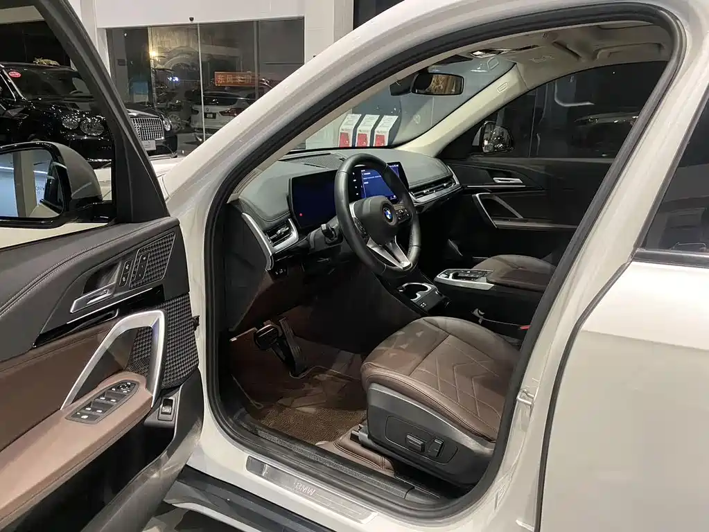 BMW X1 — миниатюра 7