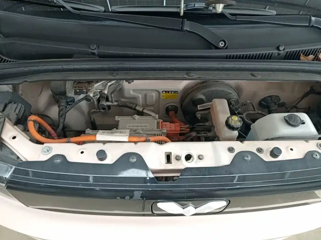 Wuling MINIEV — миниатюра 20