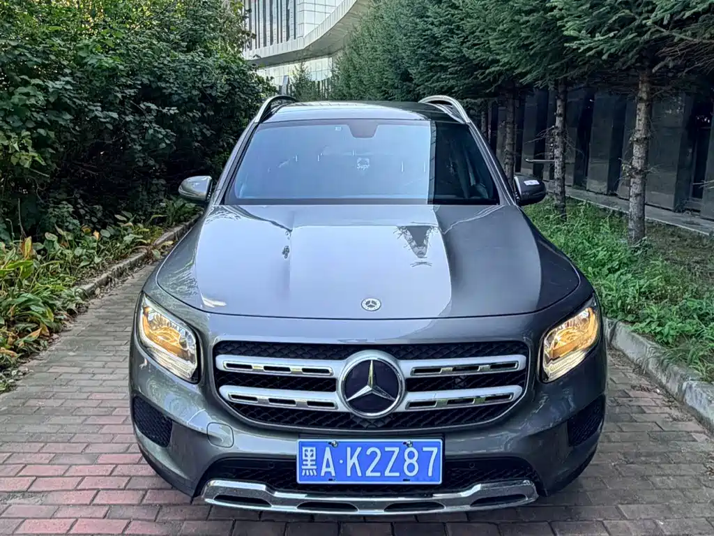 Mercedes-Benz GLB — миниатюра 2