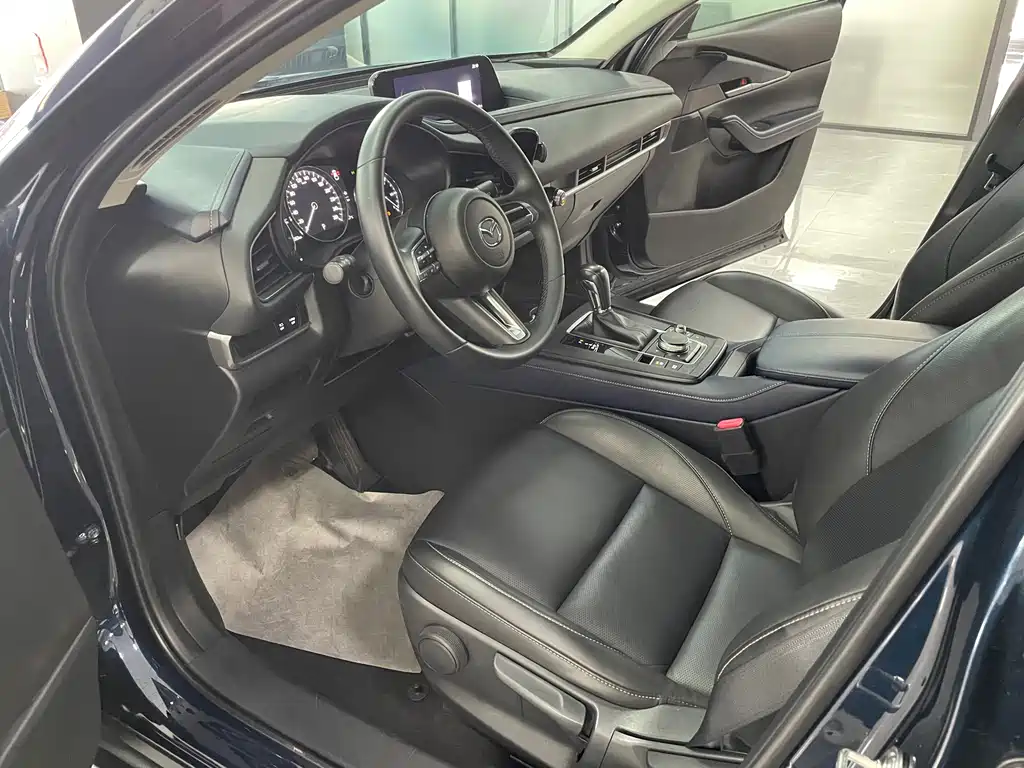 Mazda CX-30 — миниатюра 5