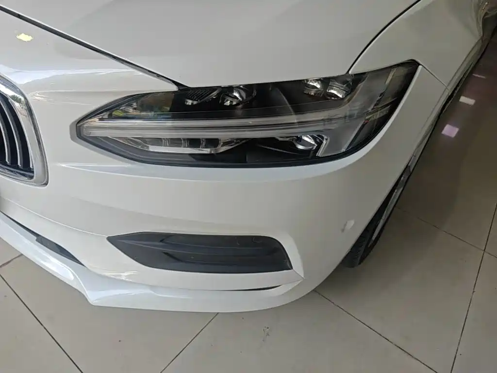Volvo S90 — миниатюра 24
