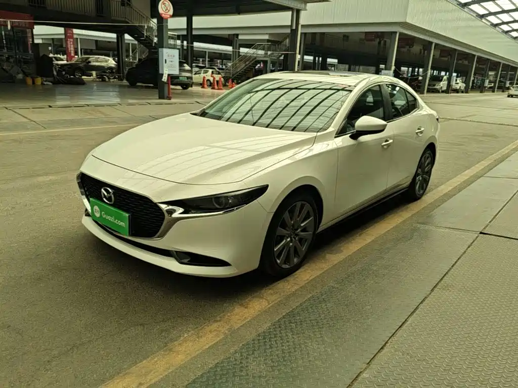 Mazda 3 Axela — миниатюра 2