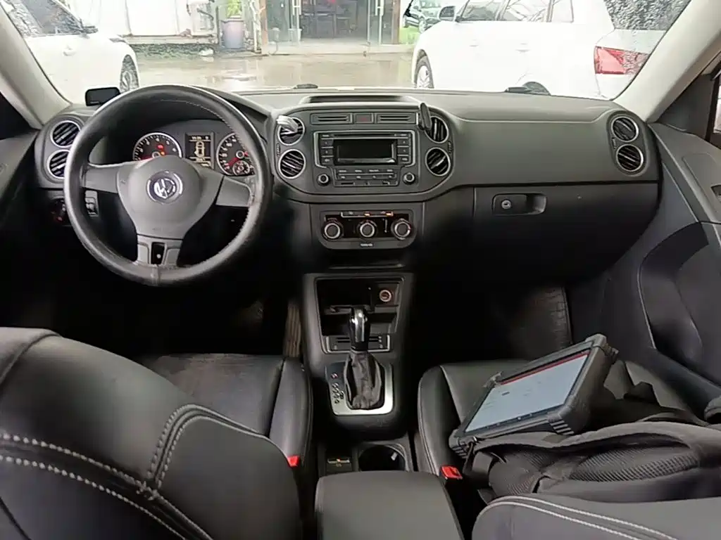 Volkswagen Tiguan — миниатюра 10