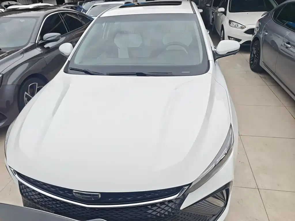 Geely Emgrand L — миниатюра 2