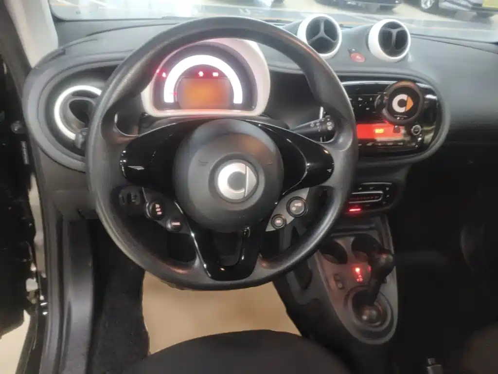 smart Smart Fortwo — миниатюра 11