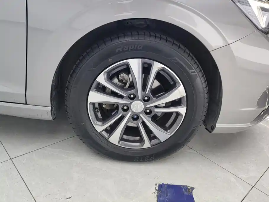 Changan Eado — миниатюра 6