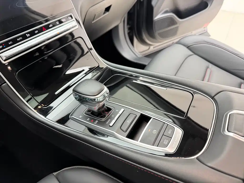 GAC TRUMPCHI GS4 PLUS