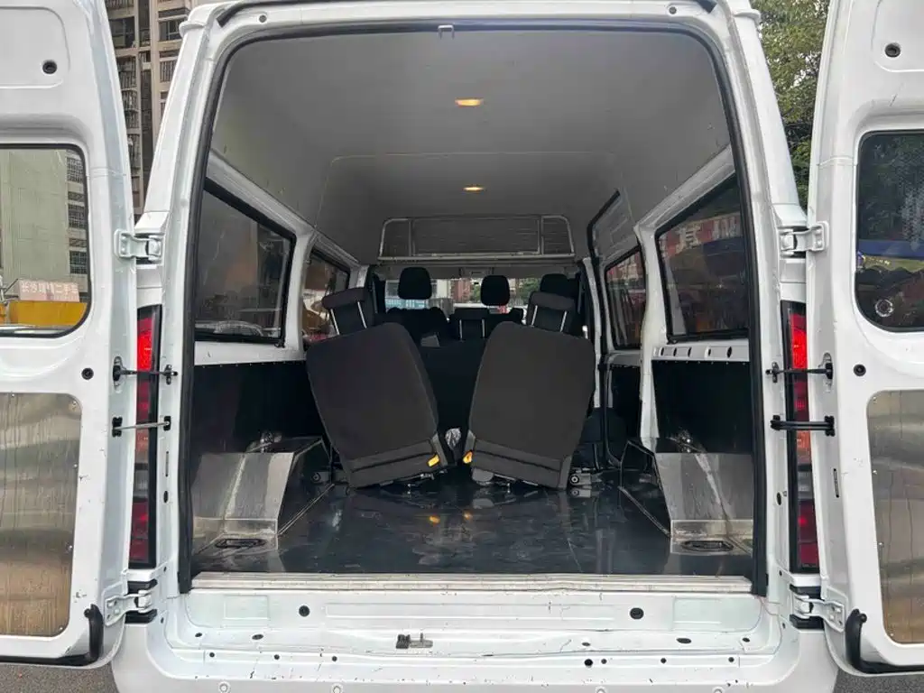 JMC JMC Fushun — миниатюра 16
