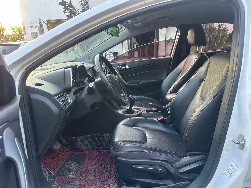 Chery Arrizo 5 — миниатюра 10