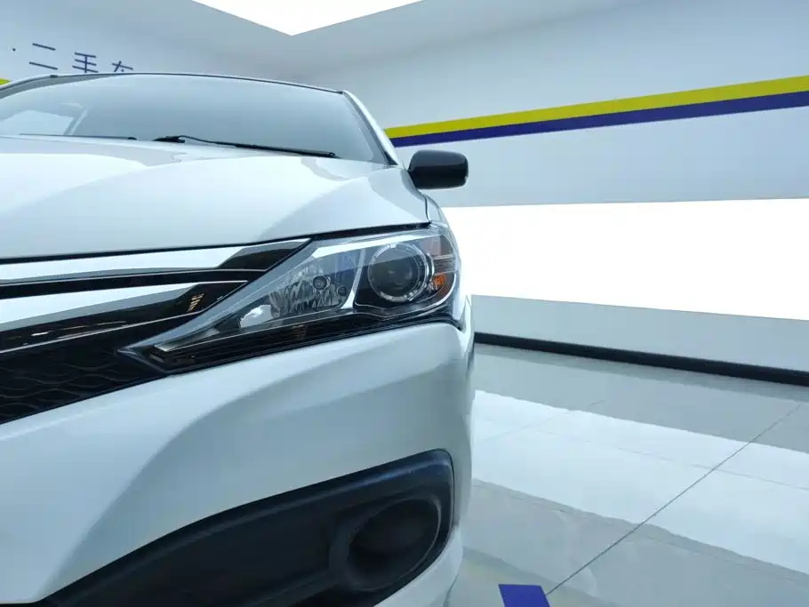 BYD F3 — миниатюра 5