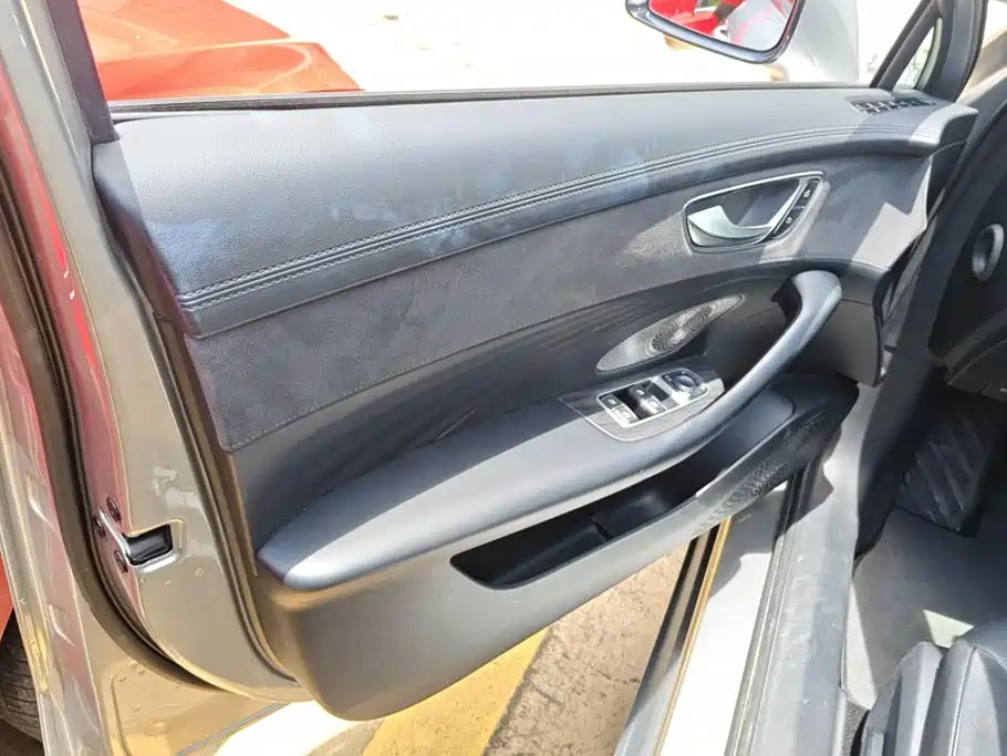 Roewe D7 — миниатюра 7