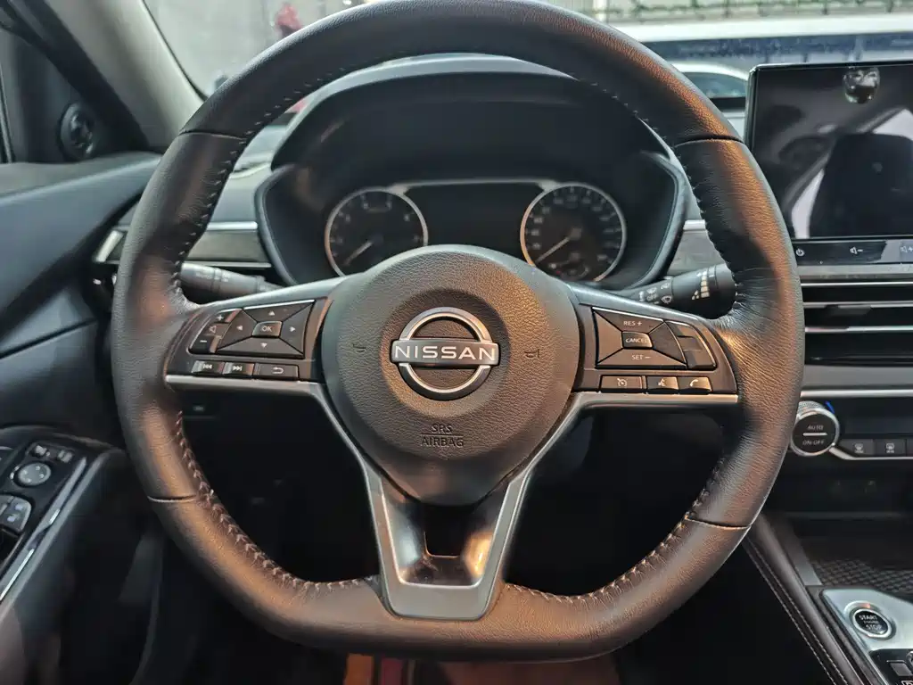 Nissan Teana — миниатюра 14