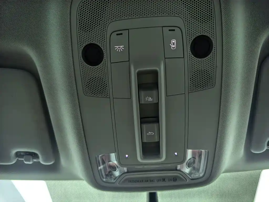 Audi Q3 — миниатюра 14