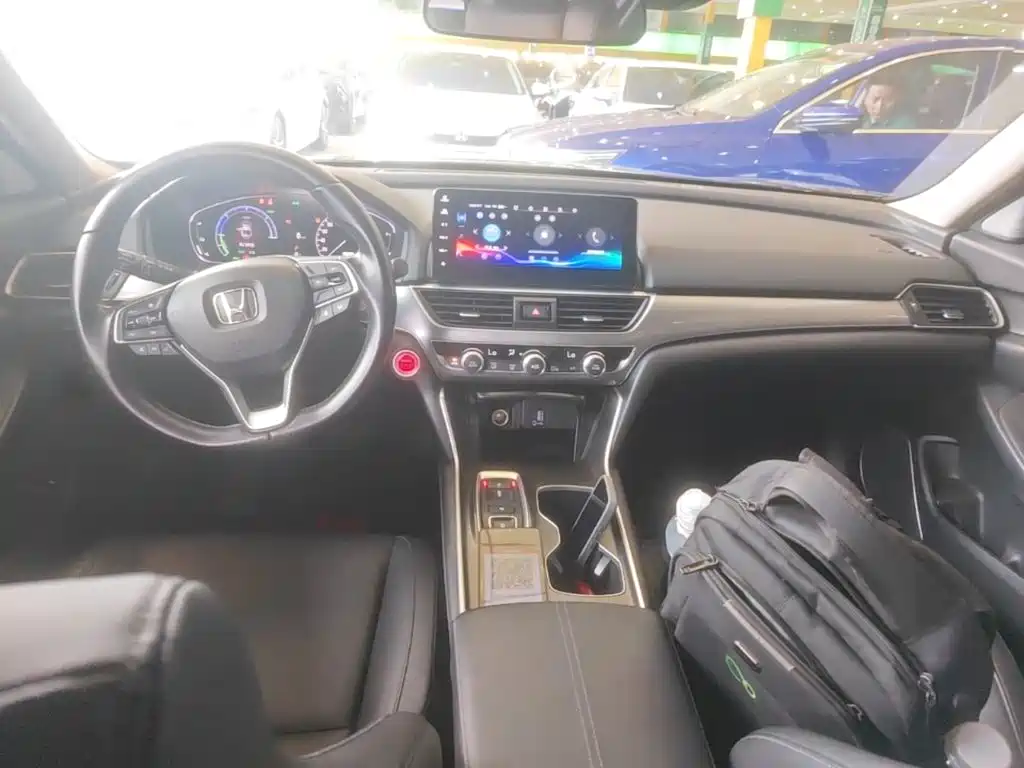 Honda Accord — миниатюра 10