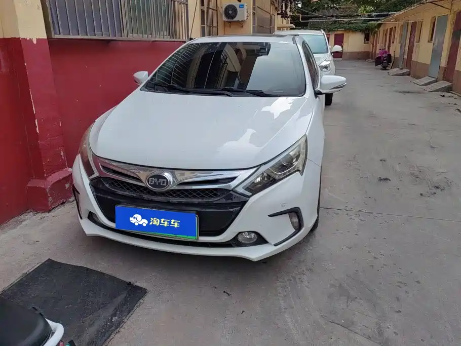 BYD Qin NEV — миниатюра 2